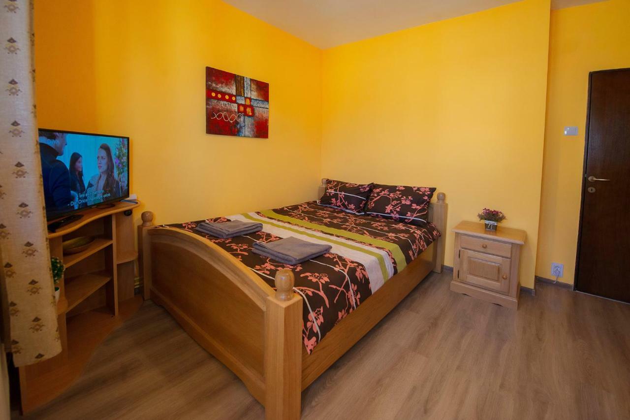 Luna Apartment Brasov Luaran gambar