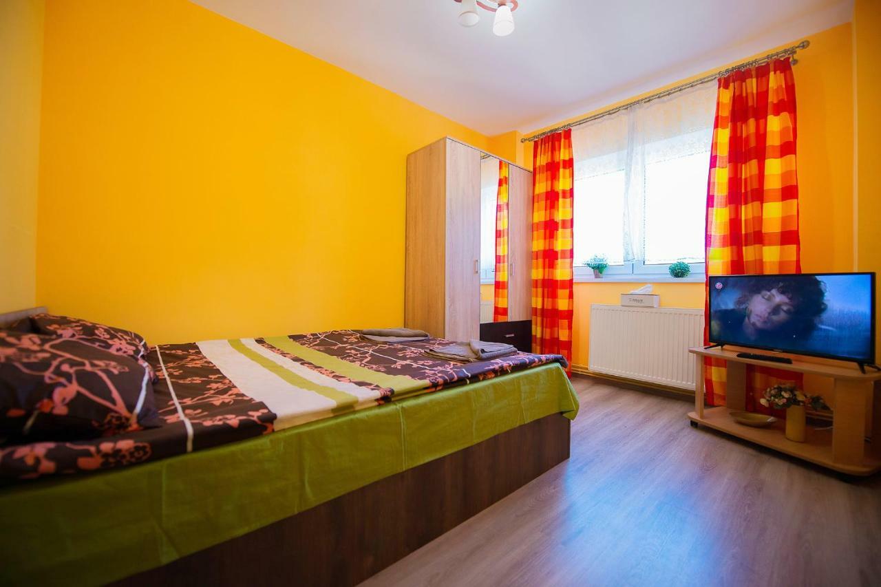 Luna Apartment Brasov Luaran gambar